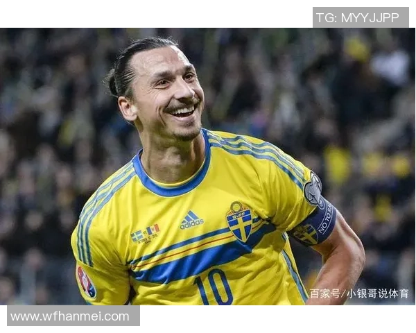 世界历史上首位足球巨星的崛起与辉煌征程：从草根到传奇的传奇人生