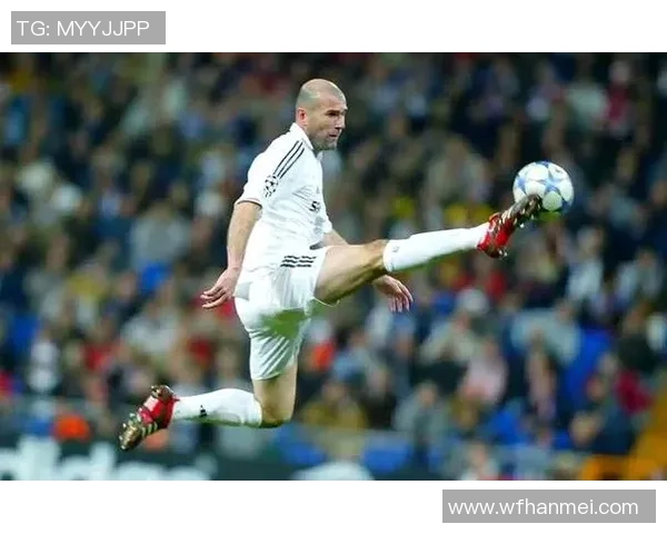 绿茵岁月挥手告别见证传奇球星最后荣耀时刻